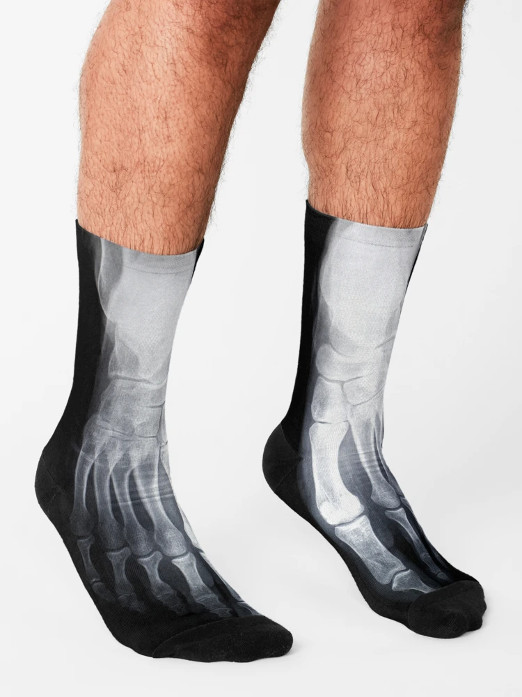 X-Ray Socks: Realistic foot and leg bone socks are creepy