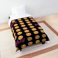 Sweet And Sassy Emoji JoyPixels Lovely Kisses Comforter