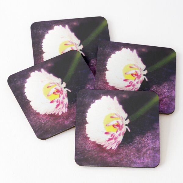 Item preview, red tipped Daisy designed and sold by Dawna Morton.