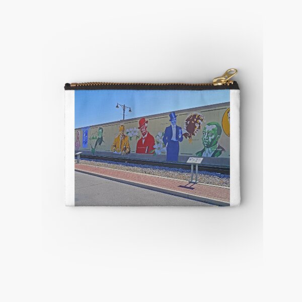 Item preview, The Entertainers, Cape Girardeau, Missouri, USA designed and sold by Margaret Hyde.