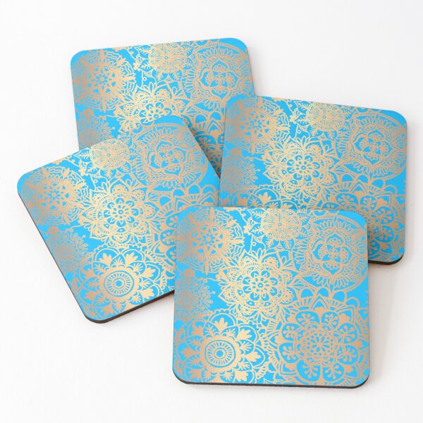 Artikelvorschau, Hellblaues und goldenes Mandala-Muster entworfen und verkauft von Julie Erin Designs.
