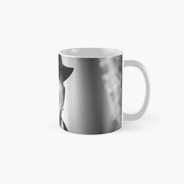 she leonard roo cohen gan2 tour Classic Mug