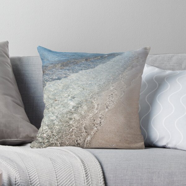 La plaja de Cuba Throw Pillow