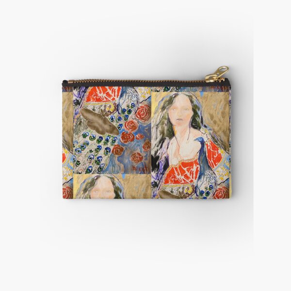 Aperçu de l'œuvre Gloriosa, une femme, un paon et un papillon empereur orné de fleurs en tapisserie créée et vendue par danraph.
