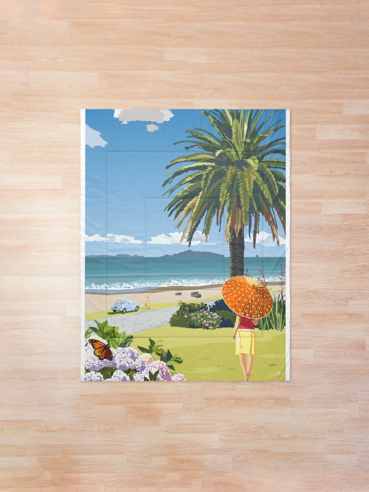 Alternate view of Langs Beach - Northland, New Zealand Comforter