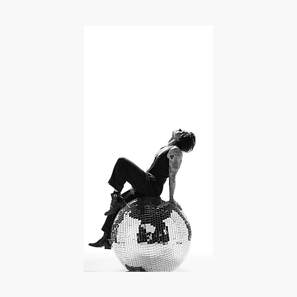 Harry Styles SNL Photographic Print