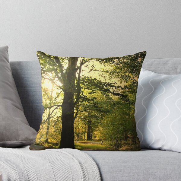 Artikelvorschau, Sunlight Tree entworfen und verkauft von ienemien.