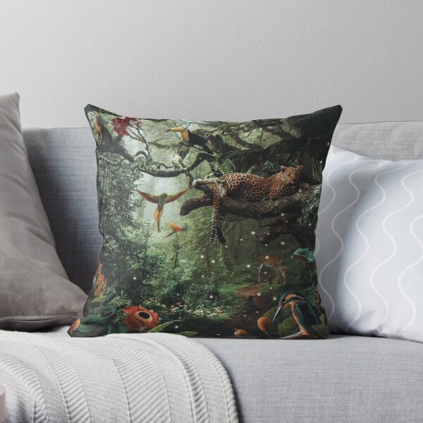LEOPARD IN THE RAIN FOREST Throw Pillow