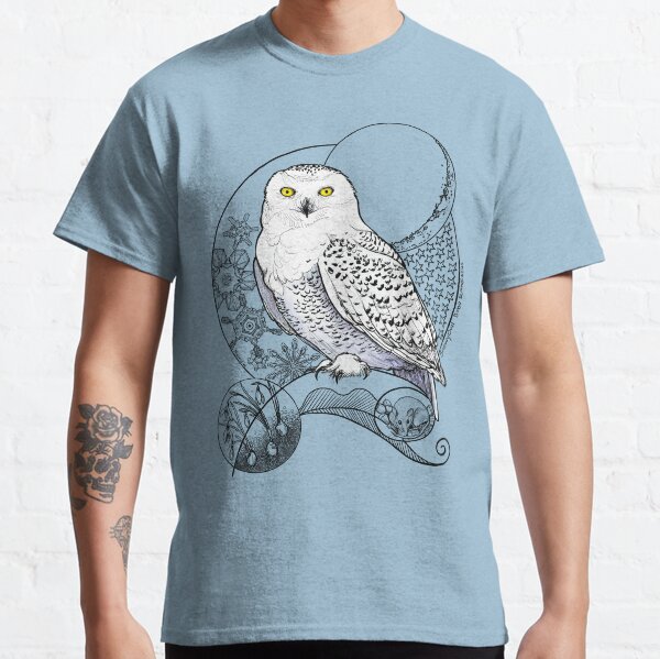 Snowy Owl Doodle in a wintery scene Classic T-Shirt