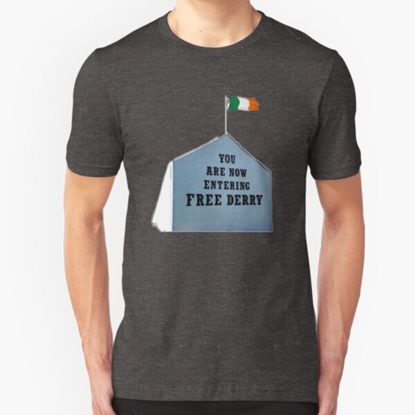 Free Derry Corner Design Featuring Irish Flag Slim Fit T-Shirt