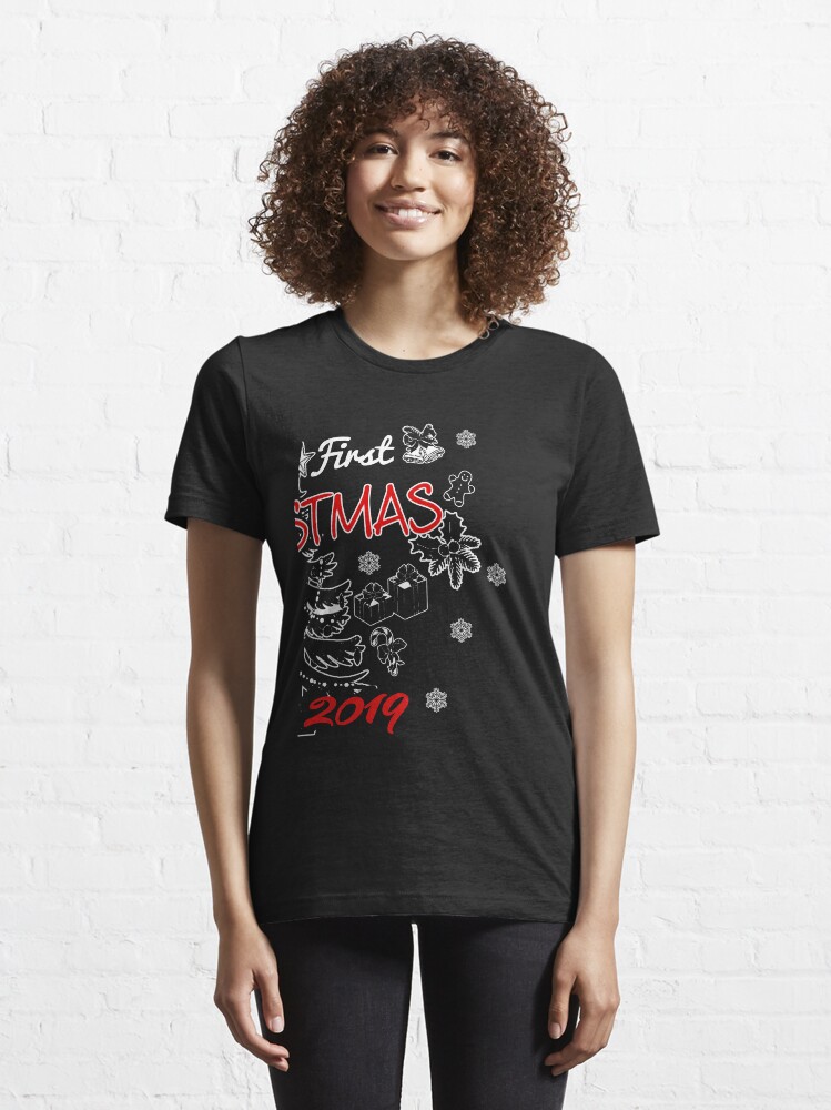 Camiseta esencial for Sale con la obra Nuestras primeras camisas para parejas casadas de Navidad 2019 Regalos para parejas de Navidad Parte 2 de NomYen Redbubble