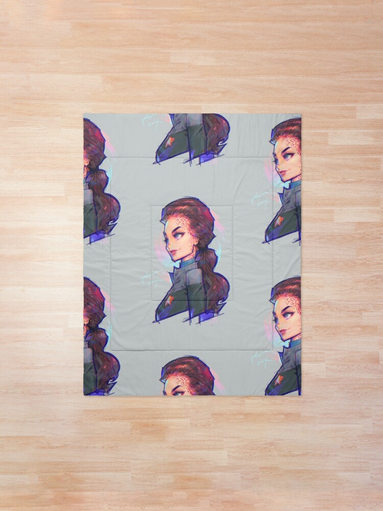 Alternate view of jadzia Comforter