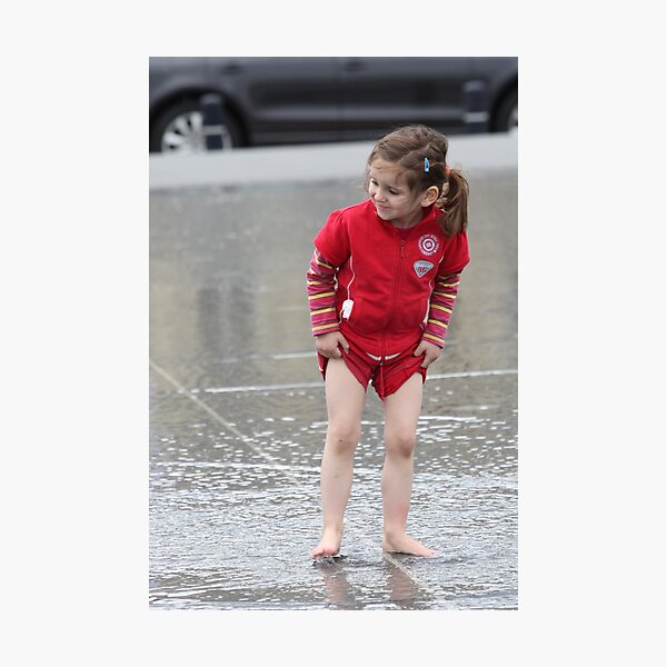 Don't Get Wet! Photographic Print
