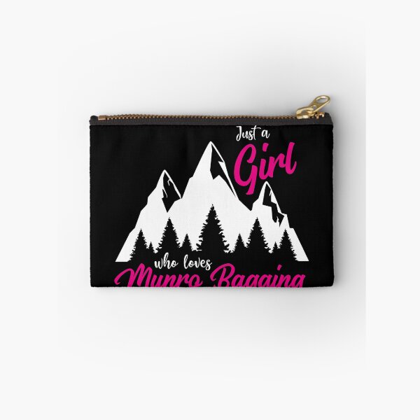 Artikelvorschau, Nur ein Mädchen, das Munro Bagging Hillwalking und Munro Bagger Design liebt entworfen und verkauft von MadPanda.