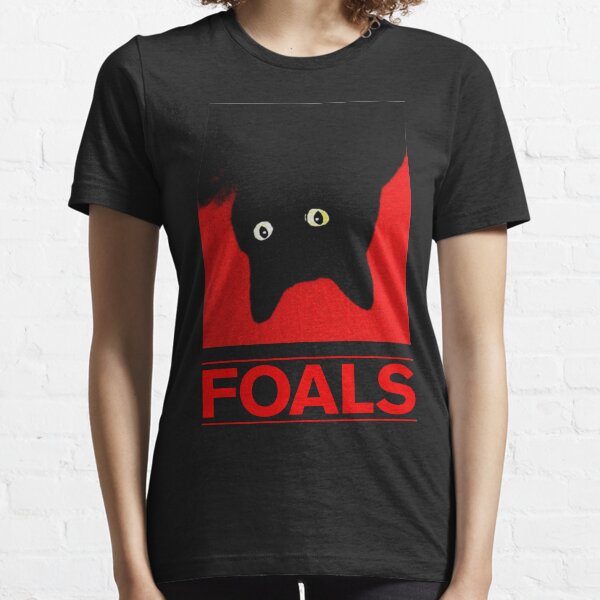 Potros del gato negro Camiseta esencial