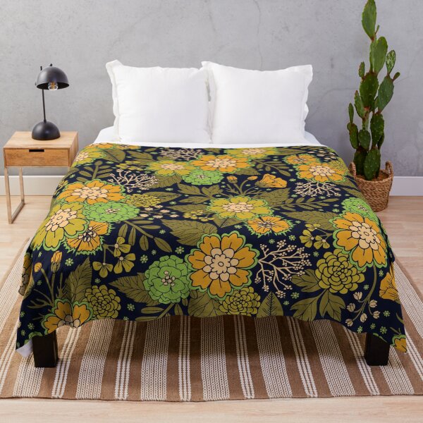 Vintage 1970s sunflower store bedspread