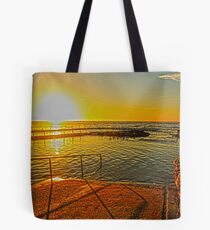 Curl curl. Tote Bag
