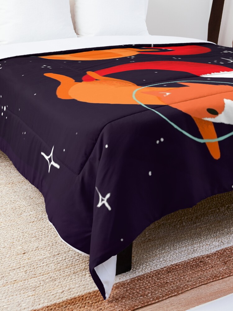 Alternate view of Space Foxes Comforter