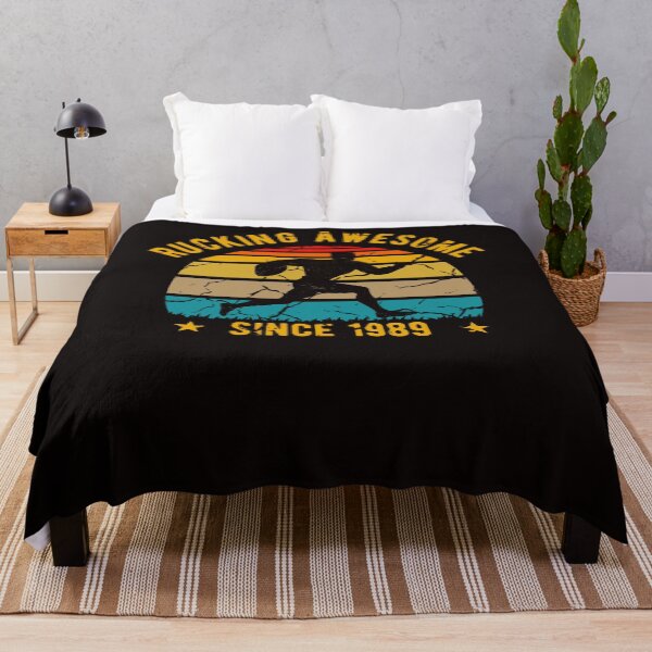 Aperçu de l'œuvre Rucking Awesome From 1989 30th Birthday Rugby T Shirt créée et vendue par Dan66.