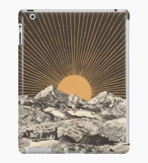 Mountainscape 6 iPad Case/Skin