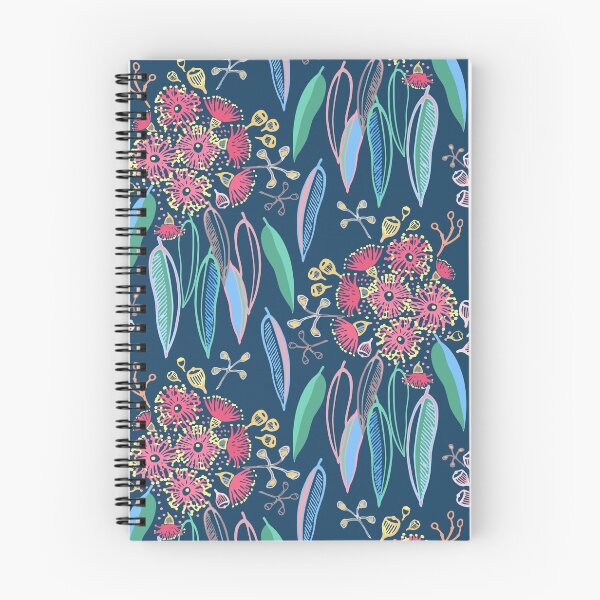 Artikelvorschau, Gummiblumen auf Blau entworfen und verkauft von illaberekdesign.