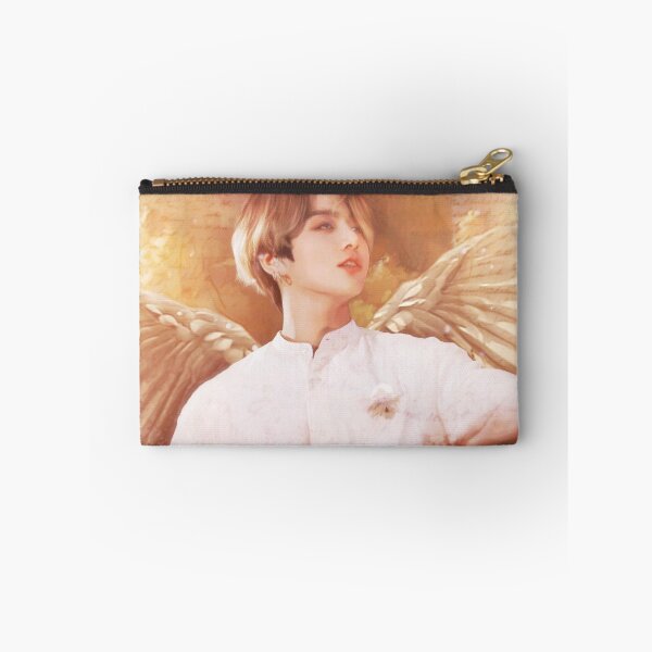 Aperçu de l'œuvre Jeon Jungkook 전 정국 Angel créée et vendue par yvesdaegu.