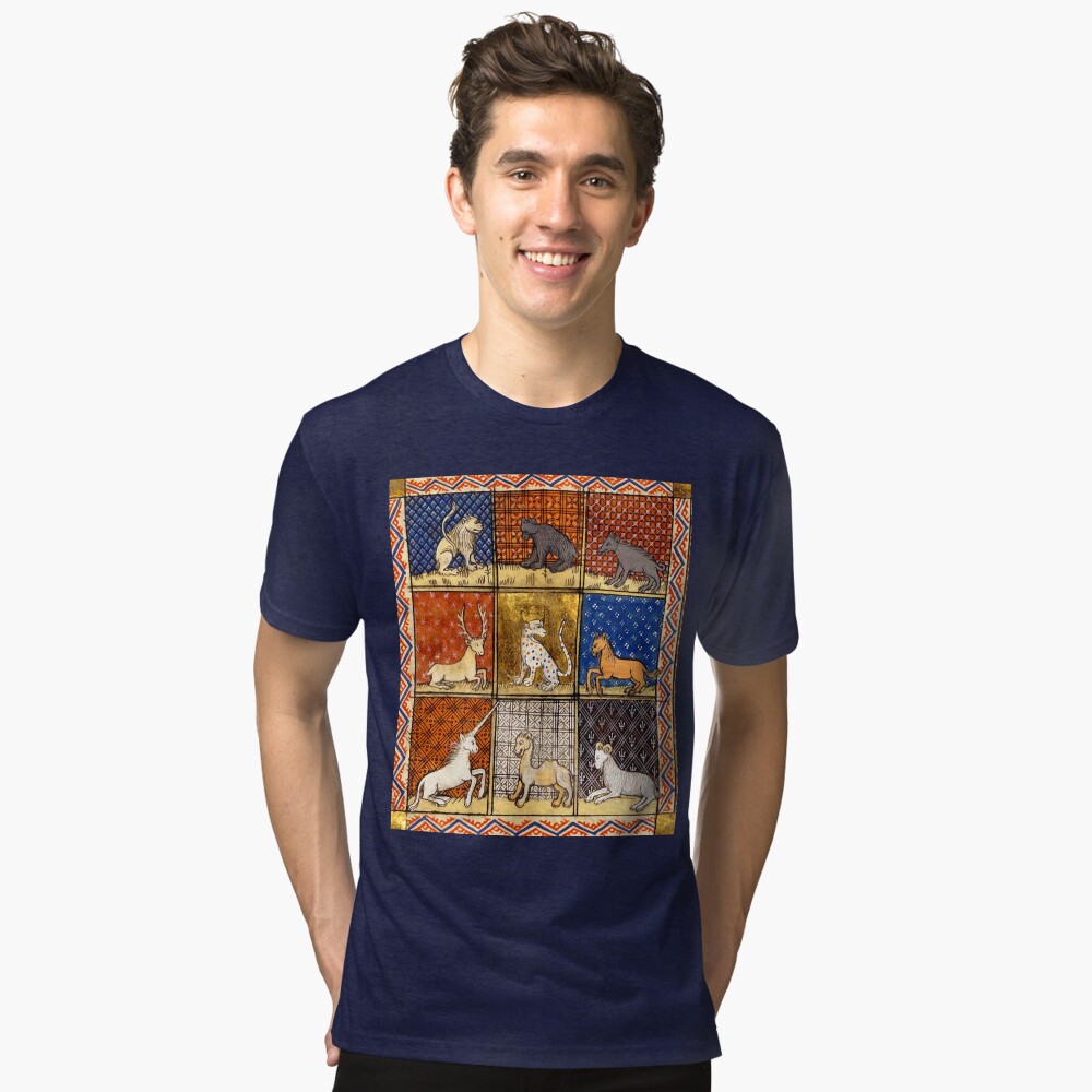Aperçu de l'œuvre T-shirt chiné créée et vendue par BulganLumini.