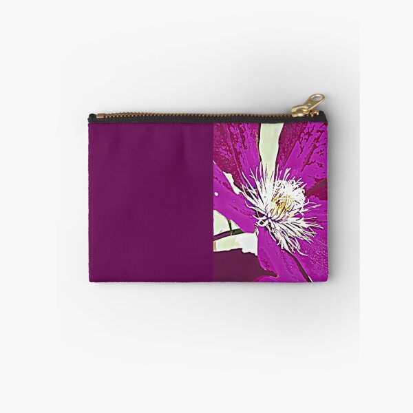 Aperçu de l'œuvre Climatis Magenta créée et vendue par tgwithin.