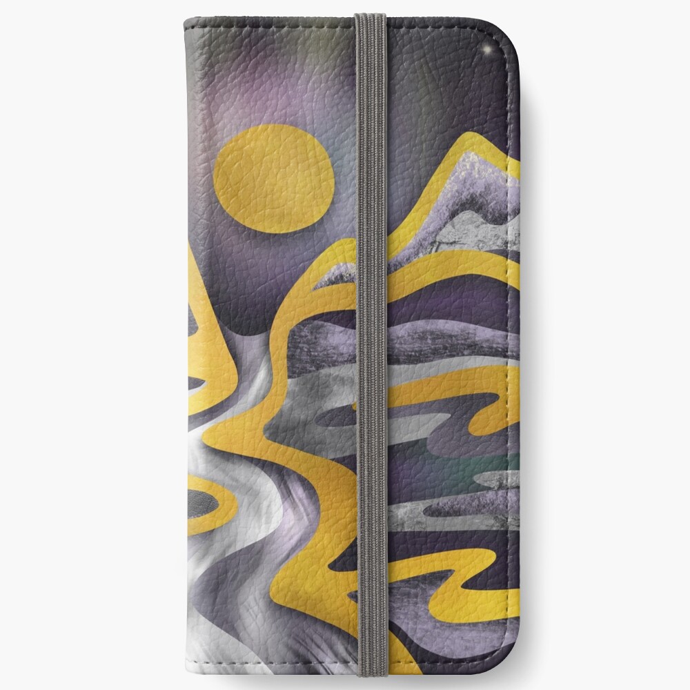 Full moon aurora iPhone Wallet