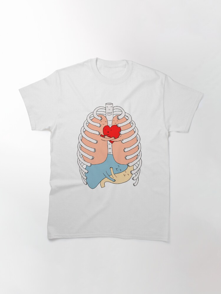 Imagen 3 de 7, Camiseta clásica con la obra Cuerpo alegre, diseñada y vendida por FotoLibreStudio.