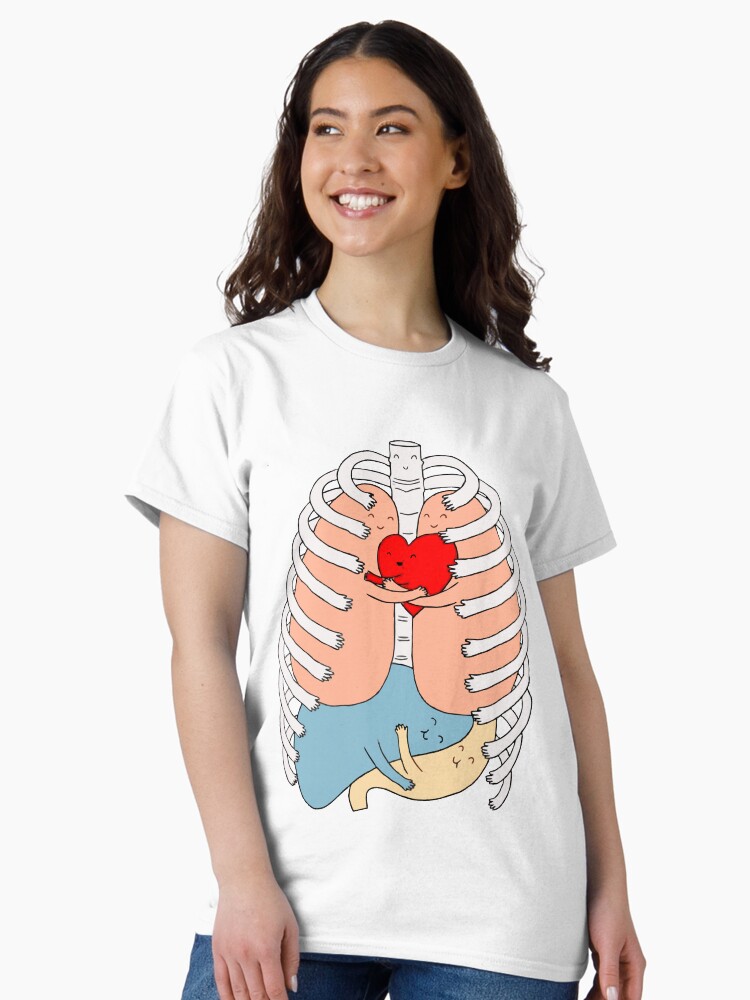Imagen 1 de 7, Camiseta clásica con la obra Cuerpo alegre, diseñada y vendida por FotoLibreStudio.