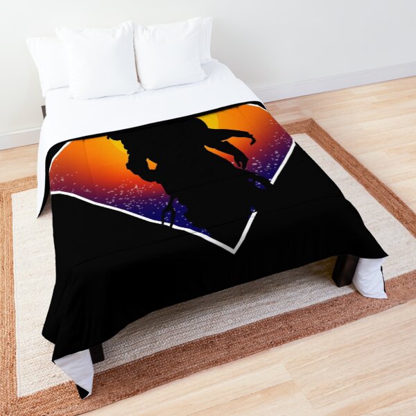 Sunset silhouette Comforter