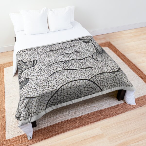 Line Swamp Comforter
