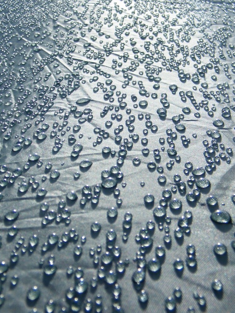 Rain on tent by robsteadman