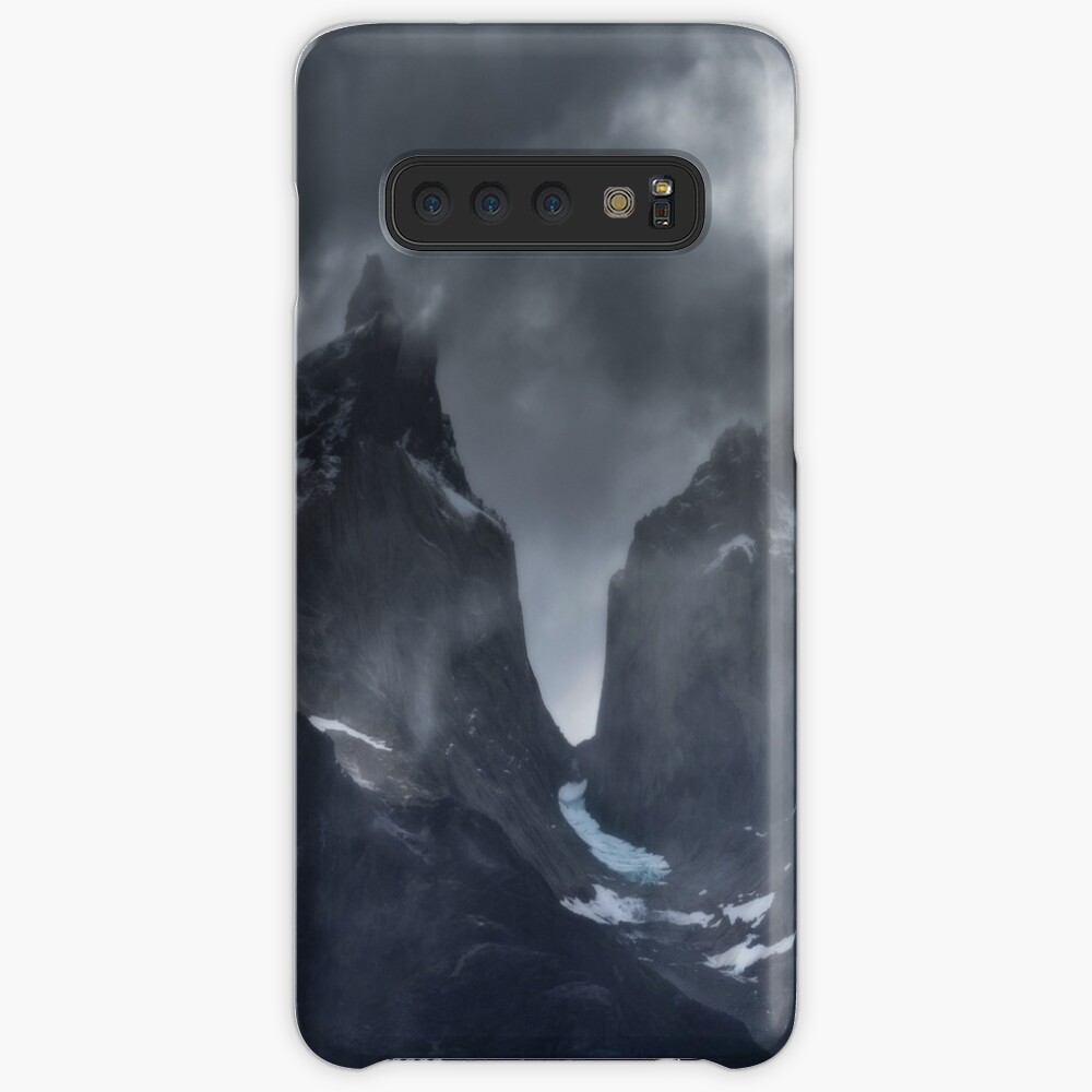 Towering Giants Case & Skin for Samsung Galaxy