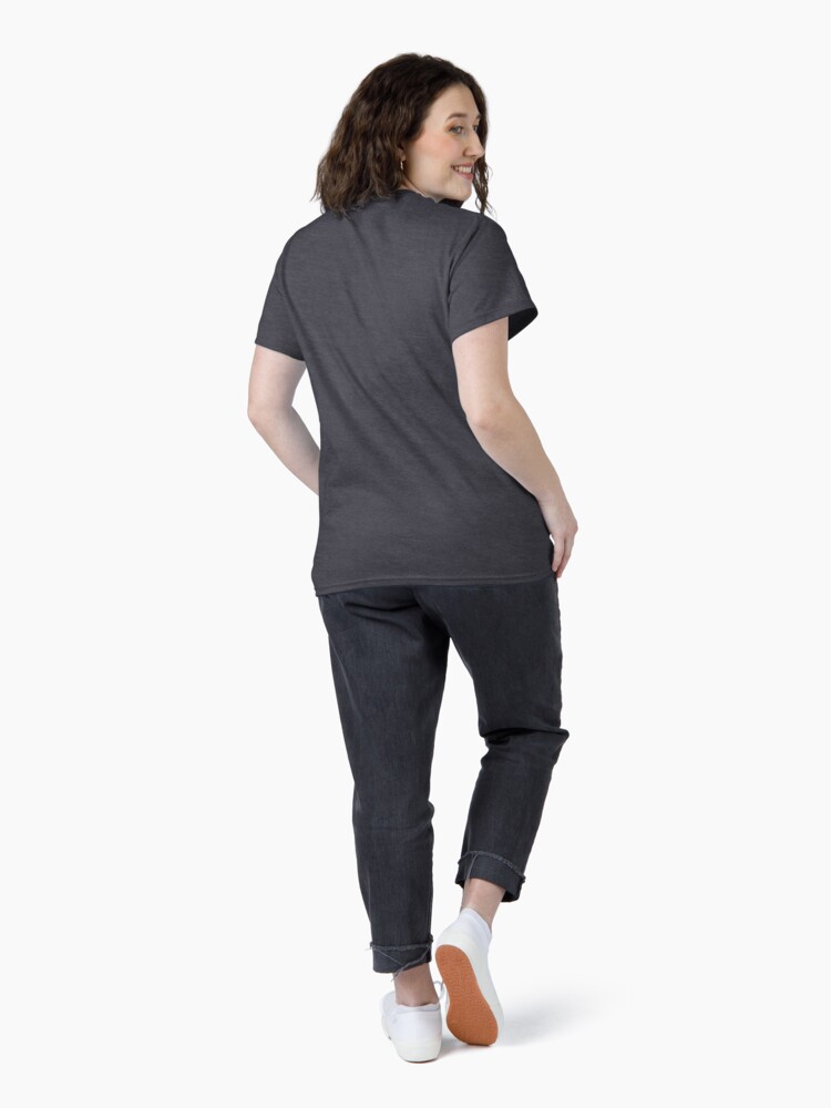 Imagen 6 de 7, Camiseta clásica con la obra Corazón en explosión, diseñada y vendida por AnaidZahori.